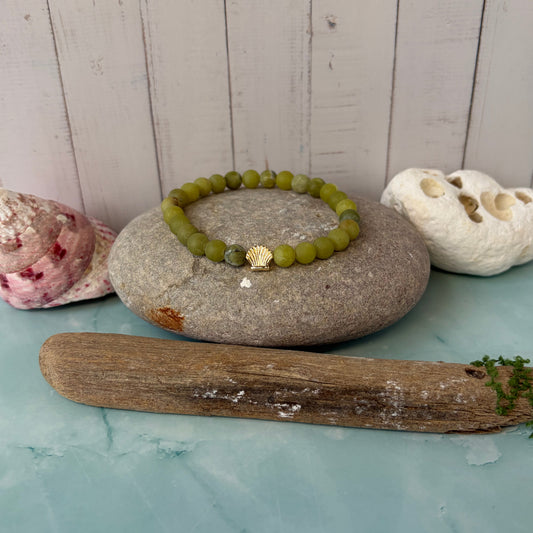 Signature Frosted Taiwan Jade Bracelet with a Shell Charm