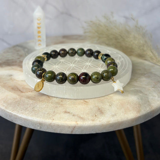 Statement Dragon Stone Bracelet with a Freshwater Mother of Pearl Star Pendant