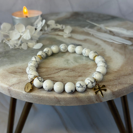 Statement Howlite DragonFly Pendant Charm Bracelet