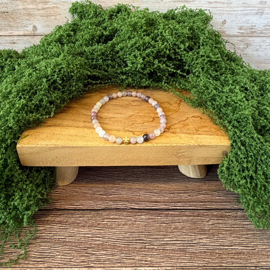 Whisper Violet Jade Clover Bracelet